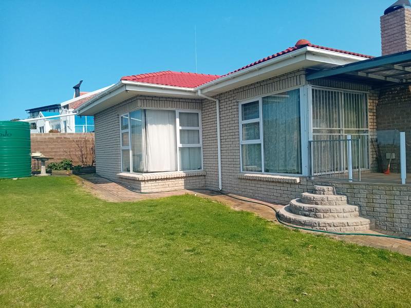 3 Bedroom Property for Sale in Stilbaai Wes Western Cape